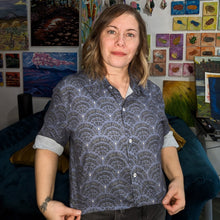 Load image into Gallery viewer, Kimberichnus Women's Classic Long Sleeve Button-Up Shirt