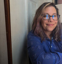 Load image into Gallery viewer, Triloglyph Women's Classic Long-Sleeve Button-Up Shirt